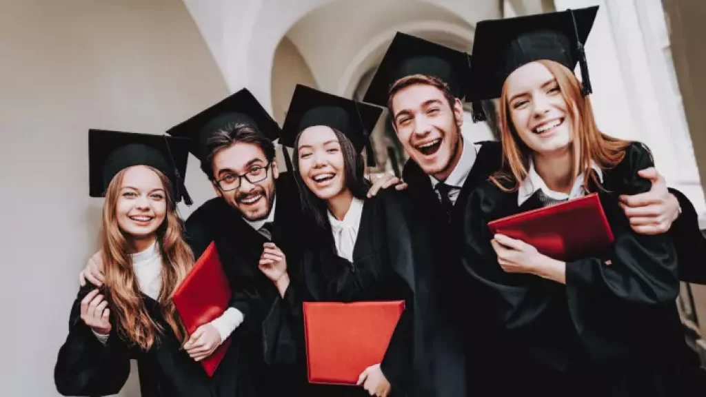 Kết bạn với những người học giỏi