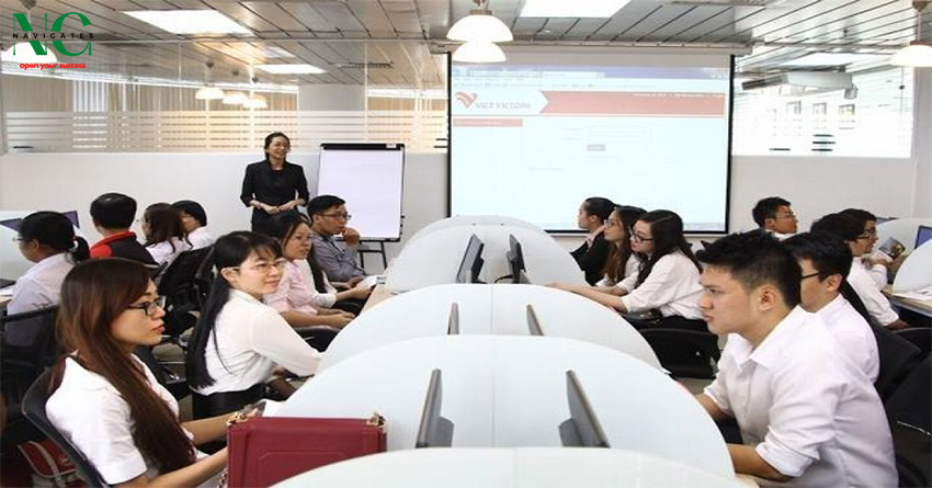 Chăm chỉ học tập